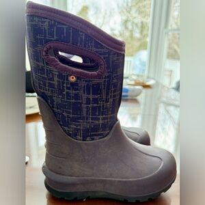 Bogs Kid's Neo-Classic Amaze Girl's Waterproof Insulated Rubber Boots, Sz 12